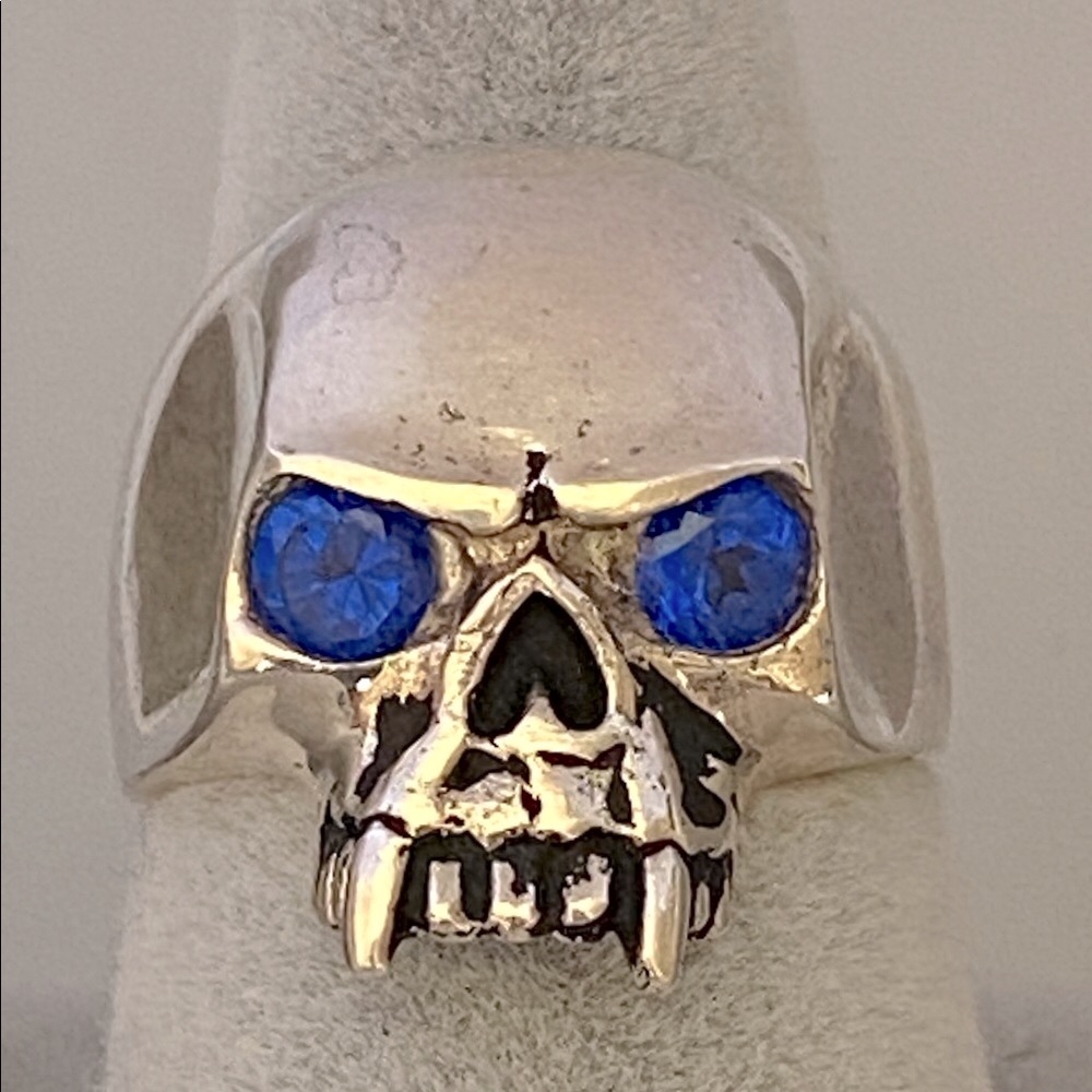 925 sterling silver biker skull ring blue cz stone - Picture 2 of 8